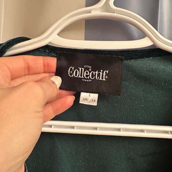 Collectif Moira dark green velvet deep V tie blouse retro vintage pinup - Picture 3 of 5